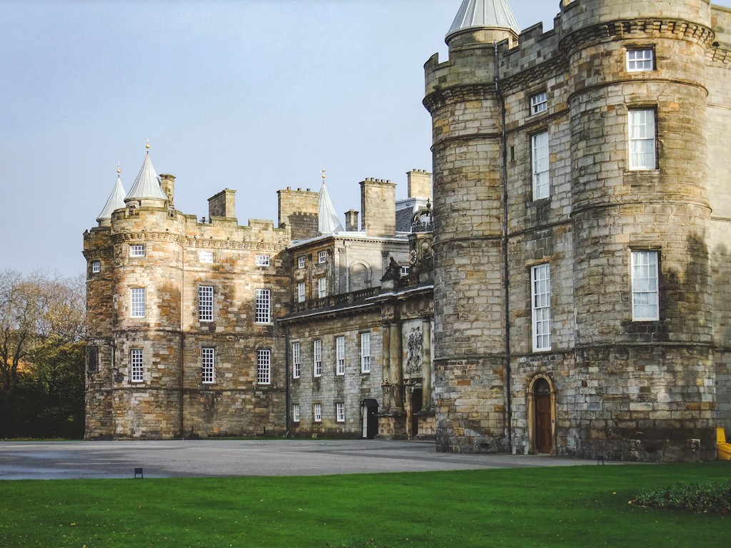 The Holyroodhouse palace is the royal family's official residence in Scotland but is most well known as the 16th-century home of Mary, Queen of Scots. The highlight of a tour here is visiting Mary's Bedchamber, where her second husband, Lord Darnley, has her secretary (David Rizzio) murdered.