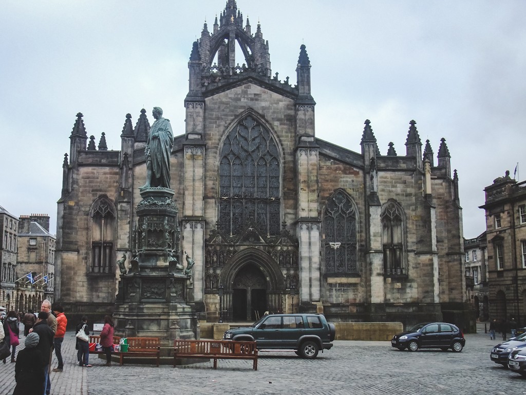 St. Giles Cathedral is a historic Cathedral that dates largely from the 15th century. Properly called the High Kirk of Edinburgh, the church was named after the patron saint of cripples and beggars.